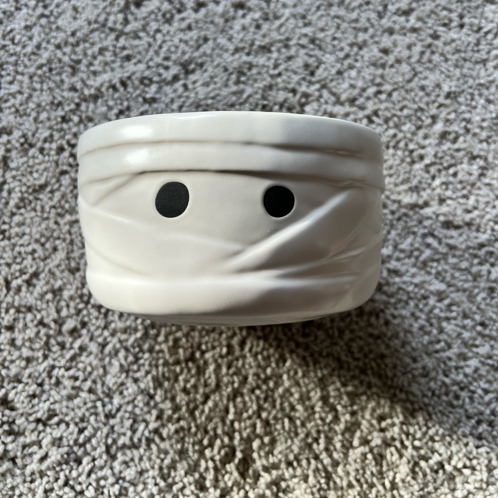 Rae Dunn Treats Bowl
